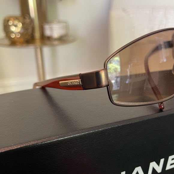 Chanel Sunglasses - Picture 5 of 8